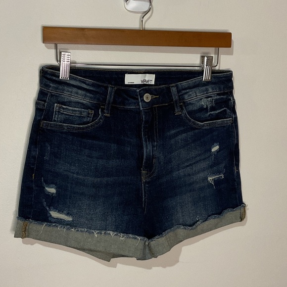 Vervet Pants - Vervet Dark Wash Distressed Denim Shorts Women’s Size M